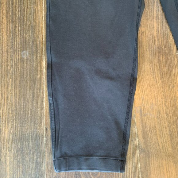 Lululemon Athletica Charcoal Women's Pants - Picture 3 of 9